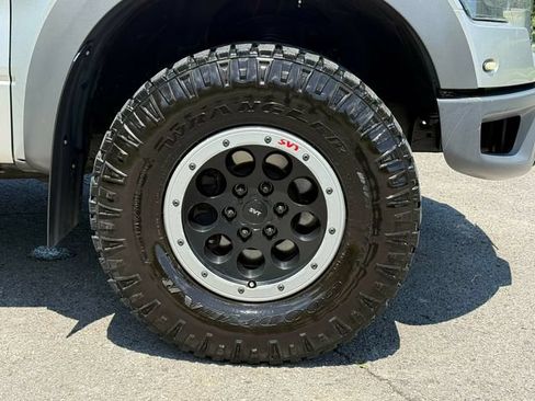 Used 2014 Ford F150 Raptor w/ Equipment Group 801A Luxury AWD/4WD image 39