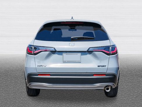 New 2026 Honda HR-V Sport image 3