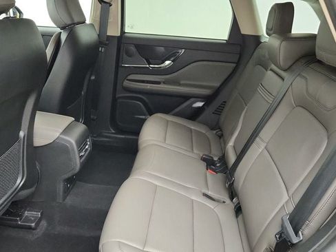 Used 2025 Lincoln Corsair Reserve AWD/4WD image 20
