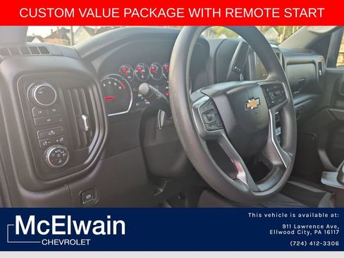 Used 2022 Chevrolet Silverado 2500 Custom w/ Custom Value Package AWD/4WD image 21