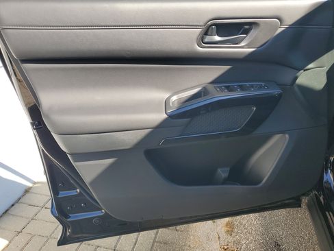 New 2026 Nissan Pathfinder SV image 15