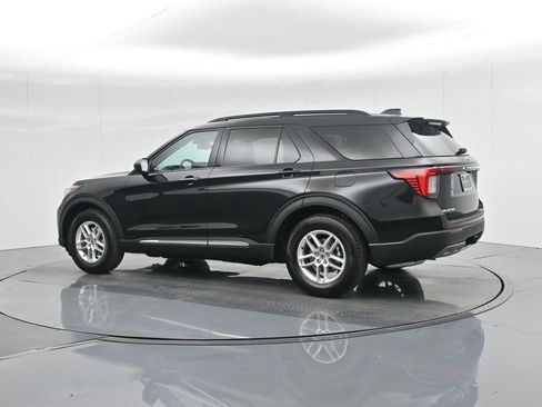 New 2025 Ford Explorer Active w/ Active Comfort Package image 22