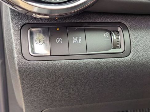 New 2026 Chevrolet Equinox LT w/ Safety and Technology Package FWD image 12