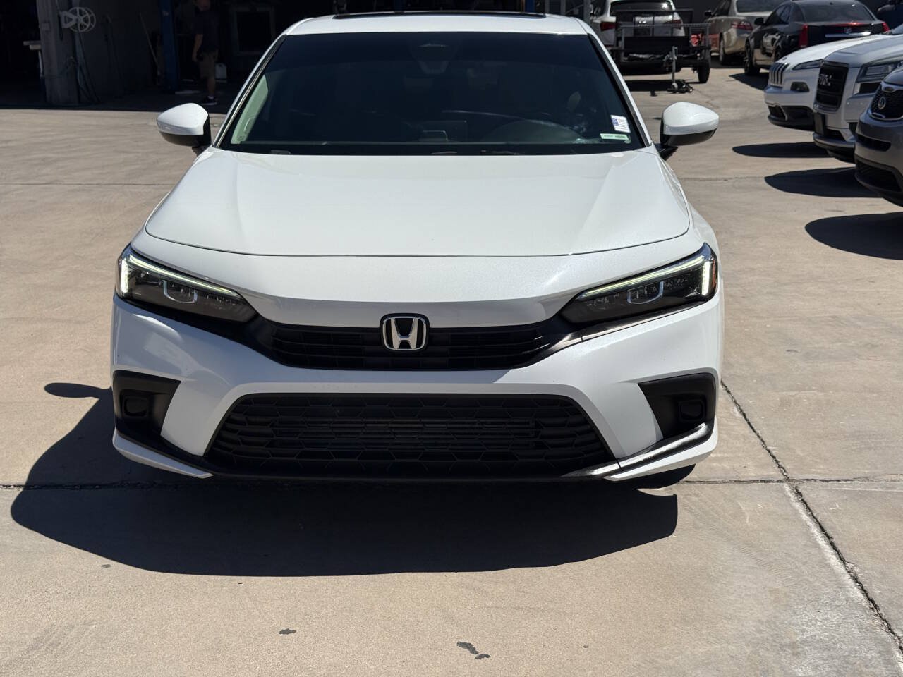 Used 2022 Honda Civic EX image 3
