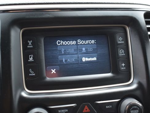Used 2014 Jeep Grand Cherokee Limited AWD/4WD image 21
