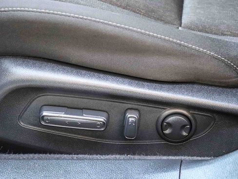 Certified 2025 Honda Accord SE image 25