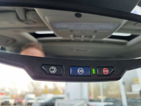 Used 2019 Buick Encore Sport Touring w/ Safety Package image 31