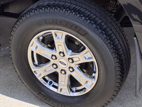 Used 2023 Ford F150 XLT w/ XTR Package AWD/4WD image 7