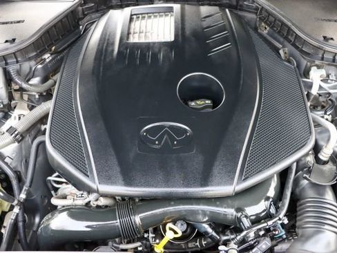 Used 2016 INFINITI Q50 Premium image 40