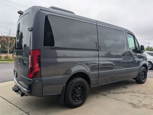 Used 2021 Mercedes-Benz Sprinter 2500 image 8