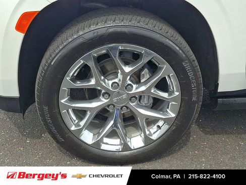 Certified 2022 GMC Yukon XL Denali w/ Max Trailering Package image 10