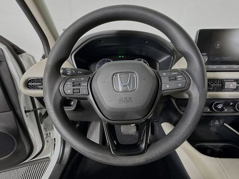 Certified 2024 Honda HR-V LX image 13