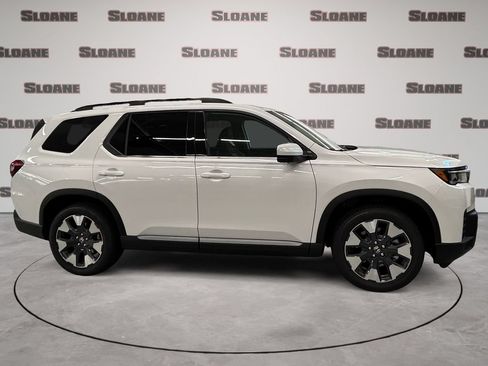 New 2026 Honda Pilot Elite image 6