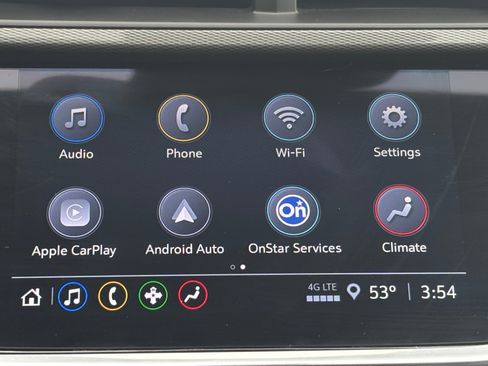 Used 2023 Buick Encore GX Essence w/ Experience Buick Package image 8