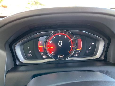 Used 2017 Volvo XC60 T5 Dynamic w/ Preferred Option Package FWD image 63