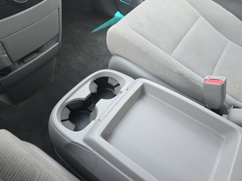 Used 2011 Honda Odyssey EX image 24