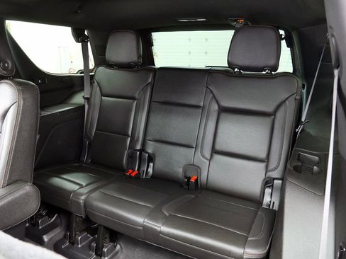 Used 2021 Chevrolet Tahoe High Country w/ Premium Package image 22