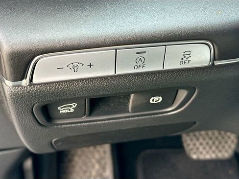 Used 2022 Genesis GV80 2.5T w/ Prestige Package 05 image 11