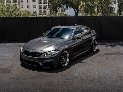 Used 2017 BMW M3 RWD image 31