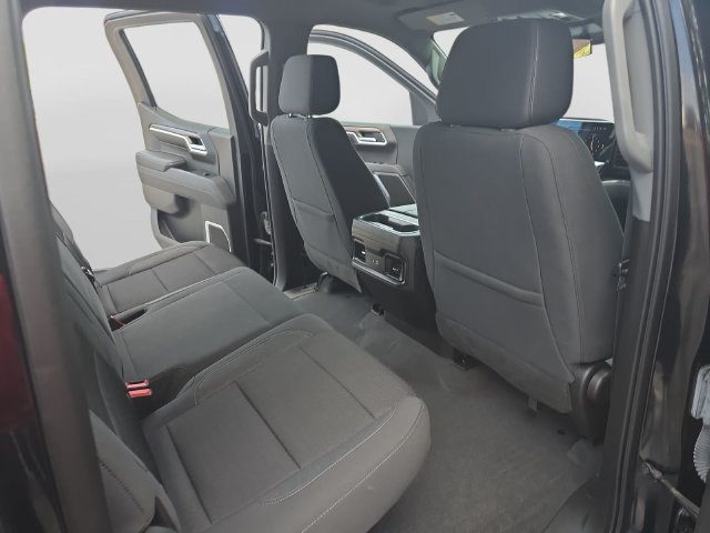 Used 2023 Chevrolet Silverado 1500 RST AWD/4WD image 13