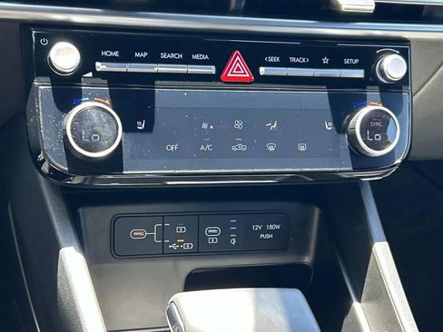 Used 2025 Hyundai Santa Cruz XRT AWD/4WD image 36