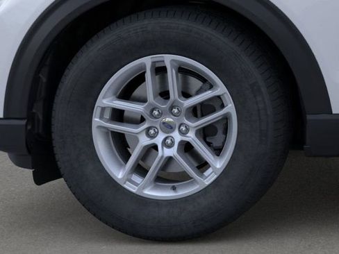 New 2026 Ford Explorer Active image 19