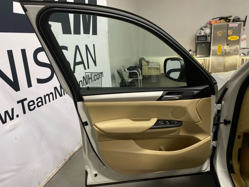 Used 2014 BMW X3 xDrive28i image 9