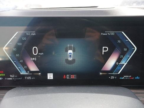 Used 2023 BMW X7 xDrive40i w/ Premium Package image 45