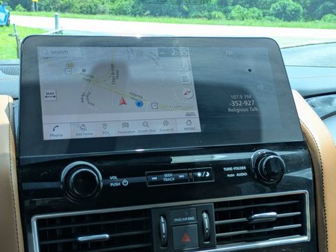 Used 2024 INFINITI QX80 Sensory AWD/4WD image 25