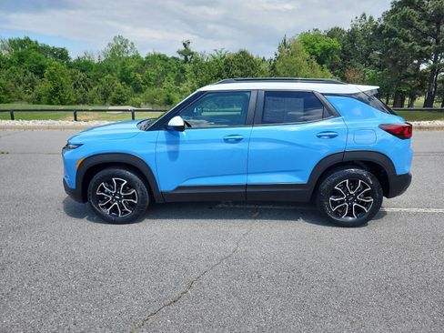 Certified 2024 Chevrolet TrailBlazer ACTIV w/ Convenience Package AWD/4WD image 2