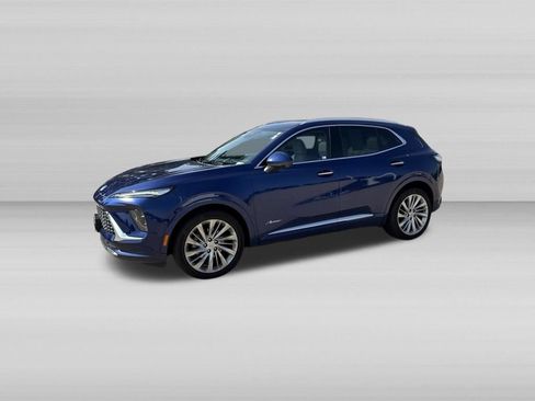 Used 2024 Buick Envision Avenir AWD/4WD image 10