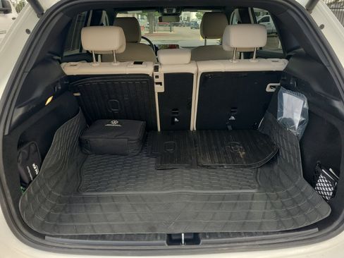 Used 2025 Mercedes-Benz GLA 250 4MATIC image 27