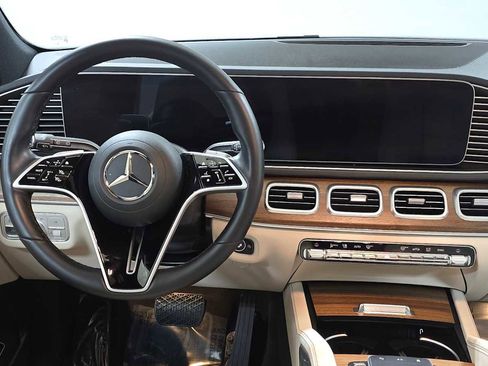Used 2025 Mercedes-Benz GLE 450 4MATIC image 22