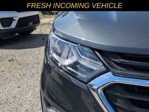 Used 2020 Chevrolet Equinox LS w/ LS Convenience Package FWD image 9