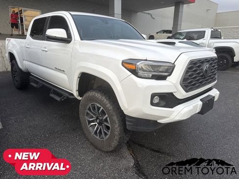 Used 2023 Toyota Tacoma TRD Sport AWD/4WD image 6