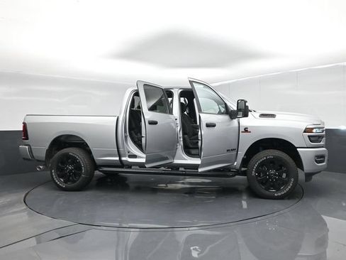 New 2026 RAM 2500 Big Horn AWD/4WD image 64