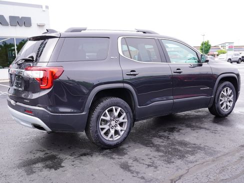 Used 2020 GMC Acadia SLT w/ Trailering Package AWD/4WD image 3