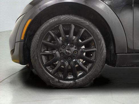 Used 2019 MINI Cooper S image 10