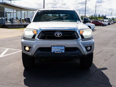 Used 2015 Toyota Tacoma PreRunner w/ TRD Off-Road Package RWD image 7