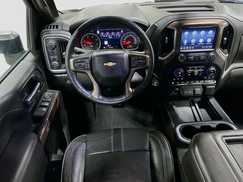 Used 2021 Chevrolet Silverado 2500 High Country image 24
