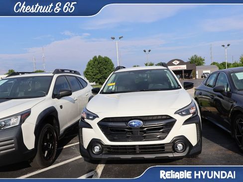 Used 2024 Subaru Outback Premium AWD/4WD image 8