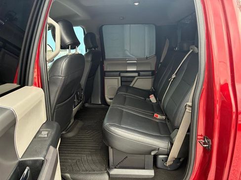 Used 2019 Ford F250 XLT w/ XLT Premium Package image 14