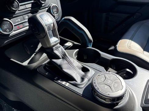 Used 2021 Ford Bronco Wildtrak image 35