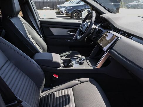 New 2026 Land Rover Discovery Sport Landmark AWD/4WD image 16