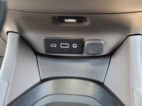 Used 2023 Chevrolet Malibu LS FWD image 20