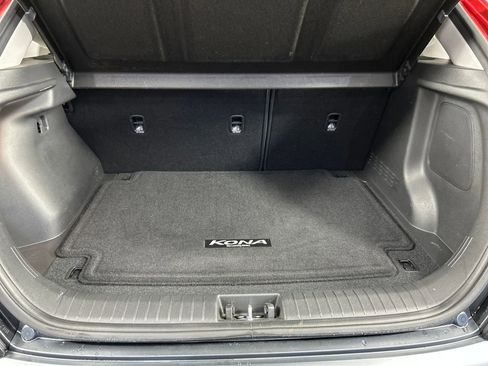 Used 2022 Hyundai Kona Limited AWD/4WD image 21