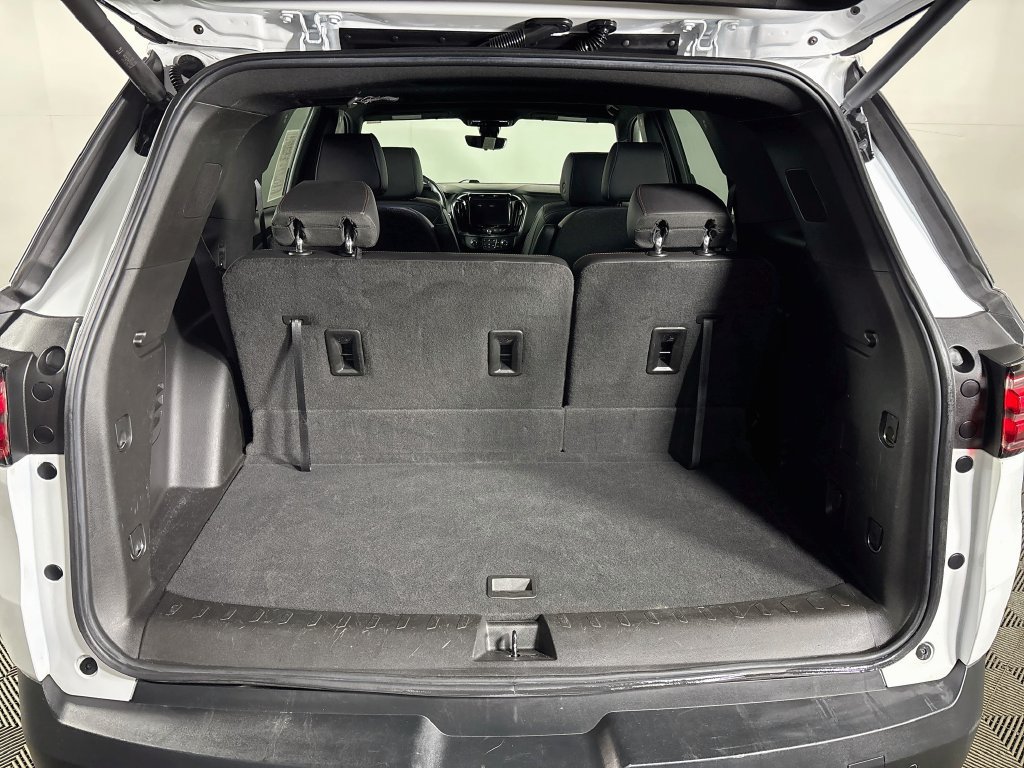 Used 2022 Chevrolet Traverse RS AWD/4WD image 20