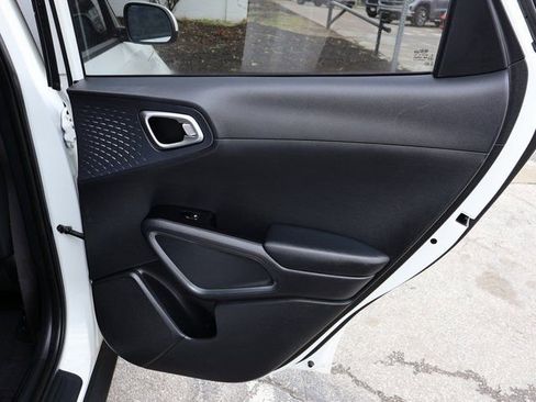 Used 2021 Kia Soul EX FWD image 13