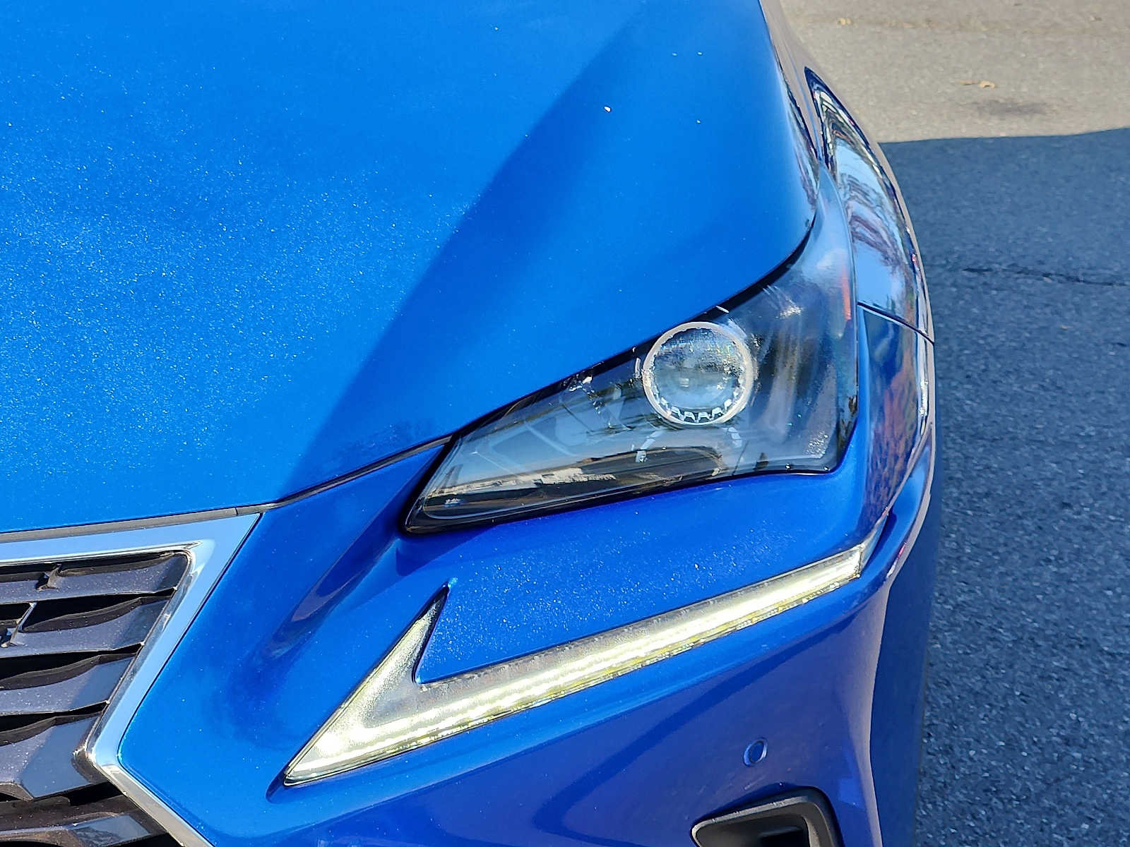 Used 2019 Lexus NX 300 AWD w/ Premium Package image 9
