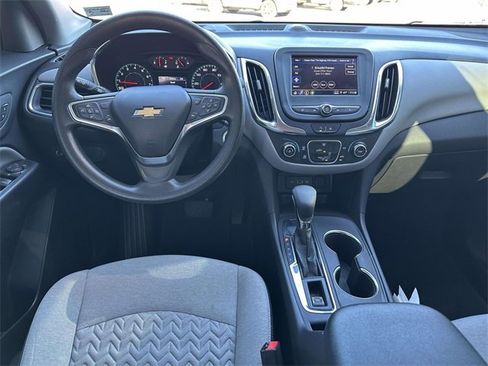 Used 2023 Chevrolet Equinox LS w/ Driver Confidence II Package image 6